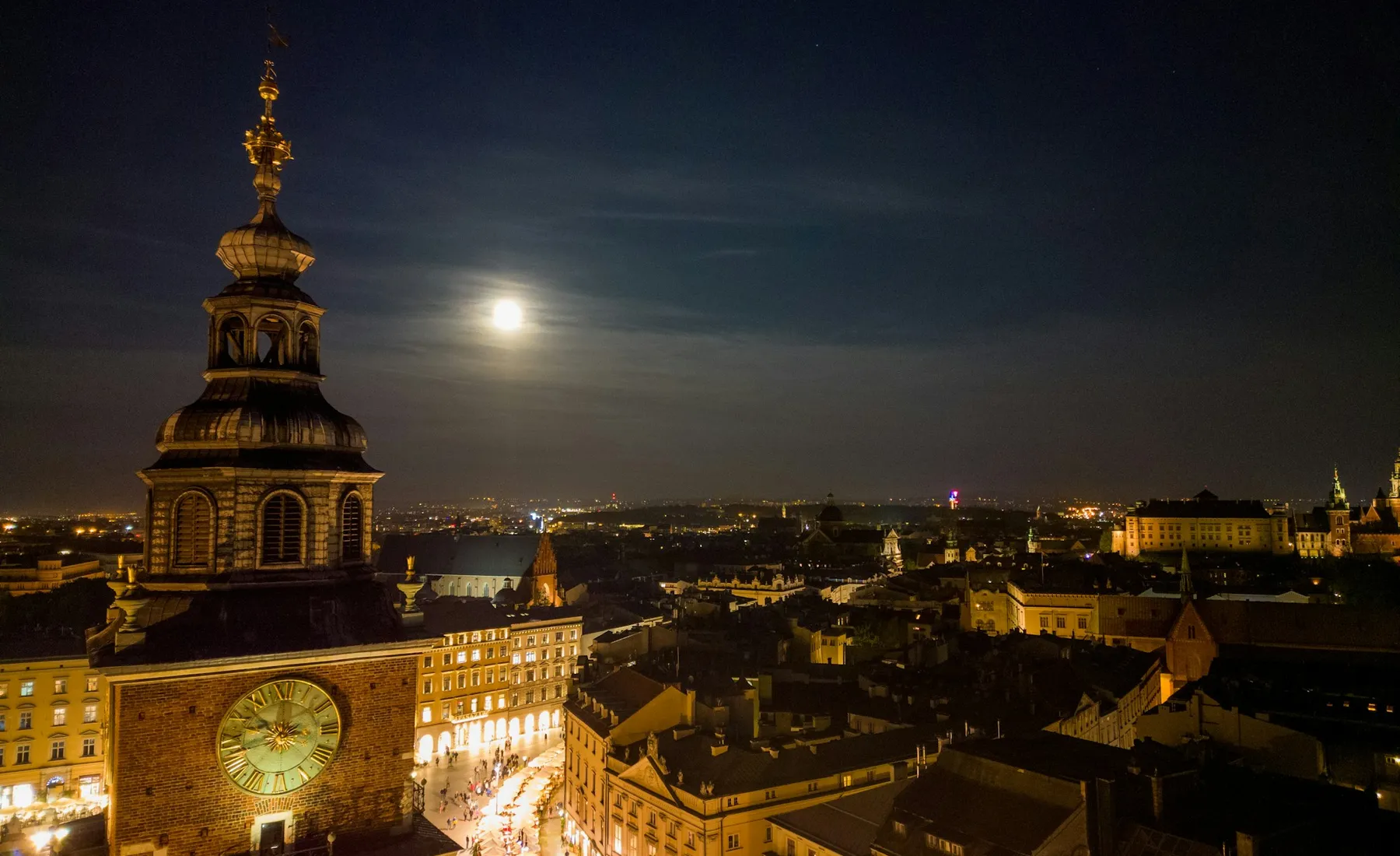 Kraków's Old Town at night